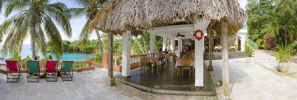 Hotel Restaurant Cyvadier Plage Jacmel Exterior foto