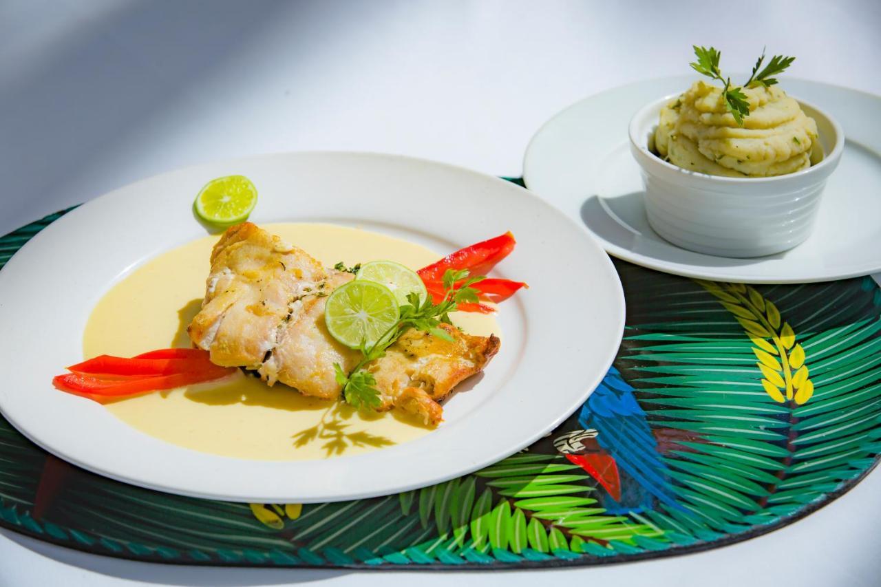 Hotel Restaurant Cyvadier Plage Jacmel Exterior foto