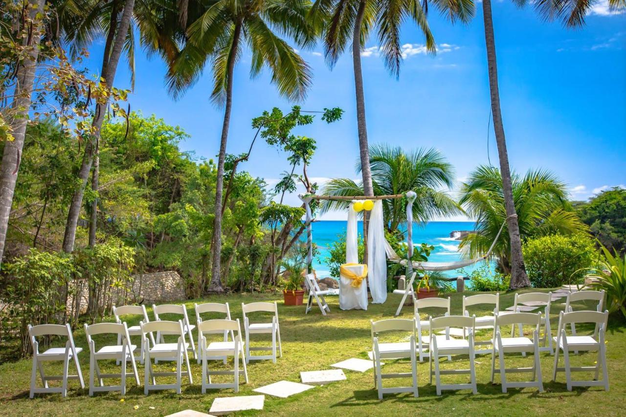 Hotel Restaurant Cyvadier Plage Jacmel Exterior foto
